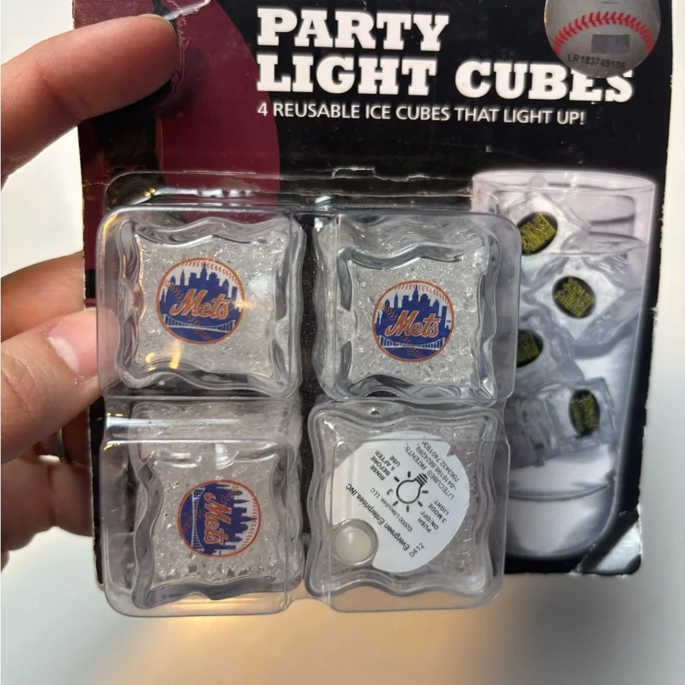 Party Light Cubes Set of 4 light up ice cubes‎ new york mets